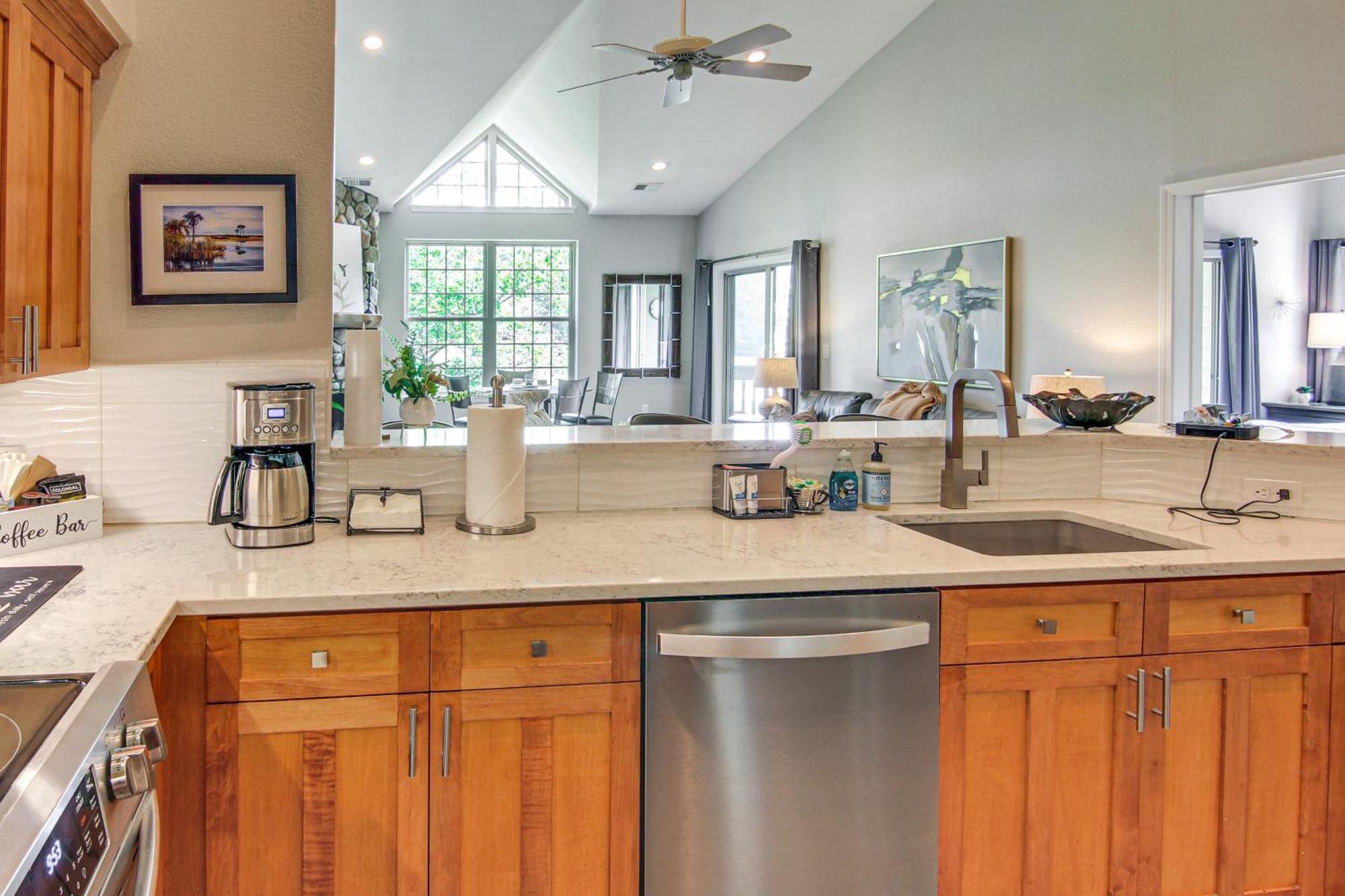 Lake Lure Condo With Resort Pool And Beach Access! Exteriér fotografie