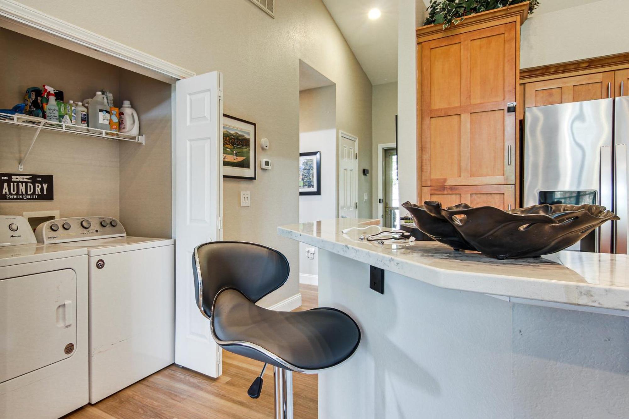 Lake Lure Condo With Resort Pool And Beach Access! Exteriér fotografie